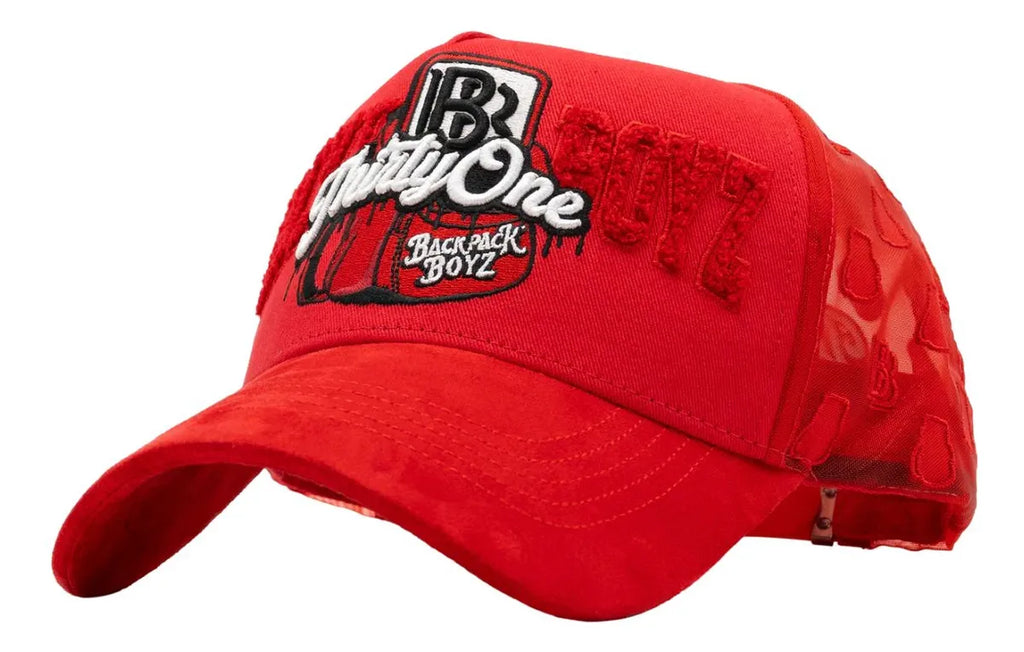 LA MOCHILA ROJA 31 Hats X BackapckBoyz